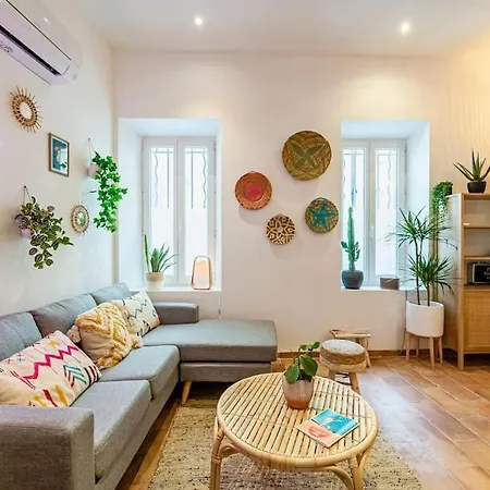 Ciotat Colada Beau Duplex Atypique A 50 M Du Port Classe 3 Etoiles Apartment La Ciotat