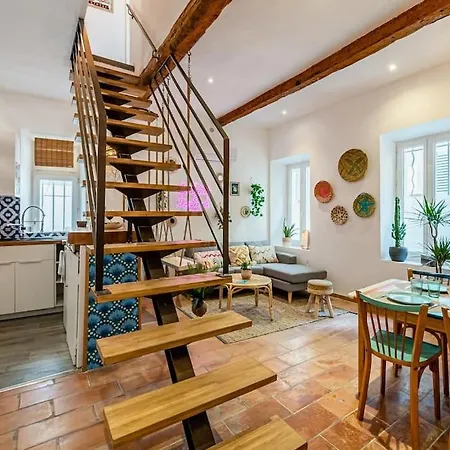 Ciotat Colada Beau Duplex Atypique A 50 M Du Port Classe 3 Etoiles Apartment *
