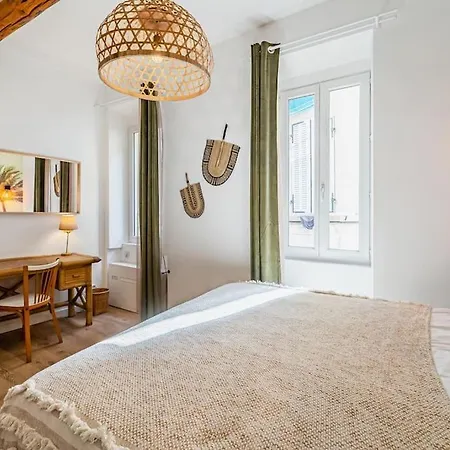 Ciotat Colada Beau Duplex Atypique A 50 M Du Port Classe 3 Etoiles Apartment *
